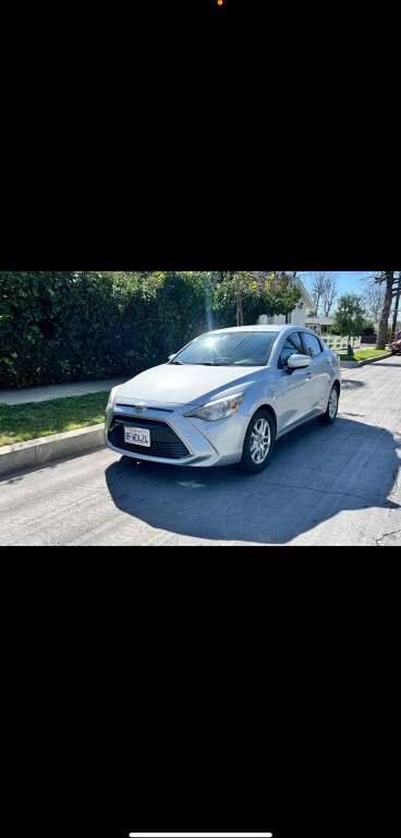 Toyota Yaris rental near LAX